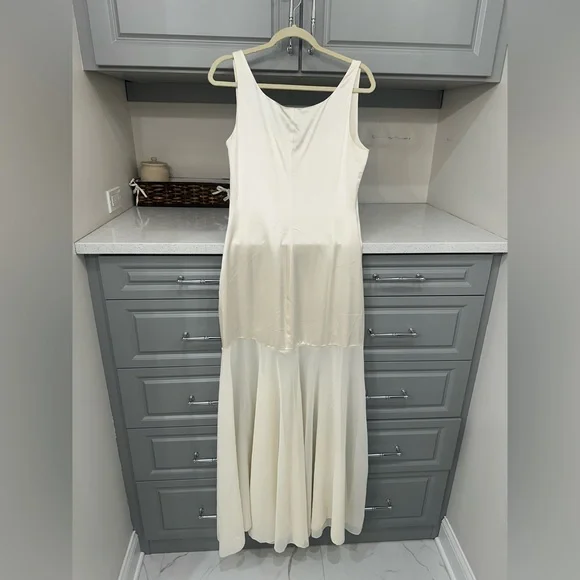 NWT Reformation Zaire Silk Bridal Ivory Dress - sz 8 - Picture 3 of 7